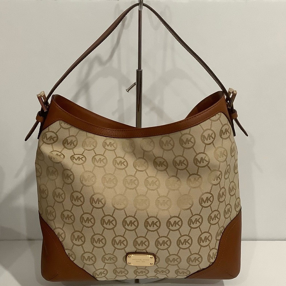 NWT Michael Kors Millbrook Brown Leather & Jacquard Fabric Large Shoulder Bag